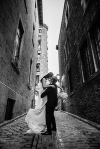 Montreal wedding Photographer;  Saint Ephrem Syriaque Catholique Laval wedding; Natacha and Jim's wedding; Old Montreal wedding photo; Syrian church wedding; Église St-Ephrem; John KOO Photography