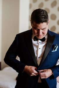 John KOO Photography; Mandy and Nate's wedding; Montreal wedding Photographer; Rita Wong Events; Ritz Carleton Hotel wedding MTL; Toddy Flores; wedding photo Montreal