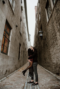 Montreal couple's anniversary portrait photoshoot, High school sweethearts photography, Montreal Portrait photographer, Old Montreal photo session