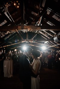 Montreal wedding photographer, L'Auberge Saint-Gabriel wedding, Le Coeur Bohème wedding planner, Montreal elopement photographer, Montreal engagement photographer