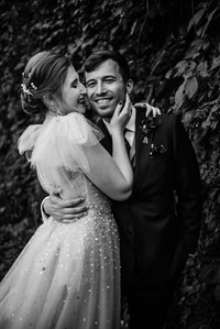 Corinne and Maxime's wedding; John KOO Photography; Les Enfants Terribles MTL wedding; Montreal Jewish wedding photographer; Montreal wedding Photographer; Old Montreal wedding portraits; Square Victoria wedding photos