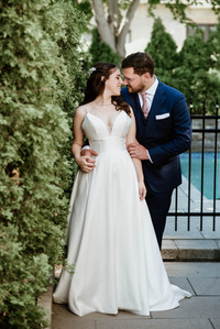 Danielle and Andrew's wedding; First look; John KOO Photography; Ketubah signing; Montreal Jewish wedding; Montreal Jewish wedding photographer; Shaare Zion Congregation; Table 51 restaurant MTL