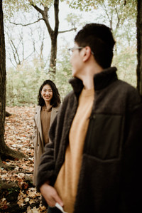 Beaver Lake Montreal portrait session; Beaver Lake pre-wedding photography; Engagement photo in Montreal; F & T's Montreal engagement photographer; John KOO Photography; engagement portraits MTL photography