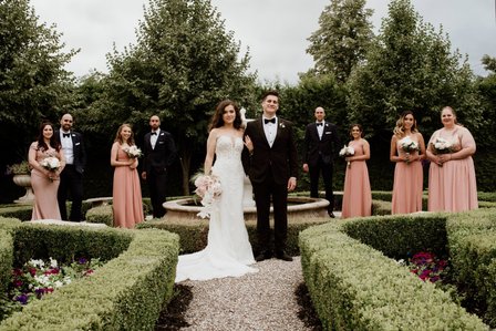 Montreal wedding photographer; John KOO Photography; Lubov and Jonathan's wedding; Montreal wedding photo; Prima Luna restaurant reception hall; St. Rose of Lima church Laval; wedding photography; Église Sainte-Rose-de-Lima Laval