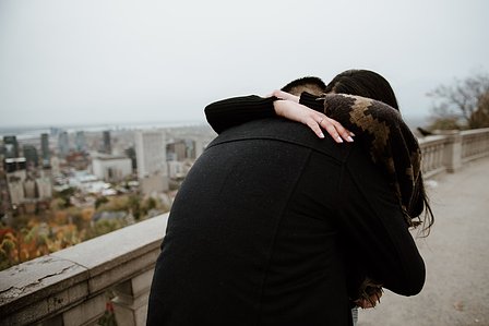 Montreal surprise proposal photographer; Surprise marriage proposal photographer MTL; Chalet du Mont Royal surprise proposal; Harleen and Mehtab's Montreal marriage proposal; John KOO Photography; Kondiaronk Belvedere surprise proposal photographer