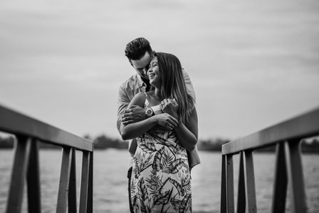 Montreal Engagement Photographer, Montreal wedding Photographer, Kim and Marc Olivier's engagement shoot; Montreal Engagement Photo, RécréoParc, Sainte-Catherine, QC, Sunset engagement photo; MTL engagement photo by the water