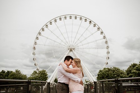 Montreal wedding Photographer, Old Montreal Engagement Photo, Montreal Engagement Photo, Montreal Pre-Wedding photographer, Stephanie and Kakin's MTL engagement photographer