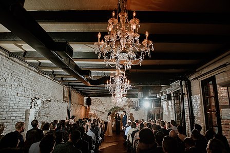 Montreal wedding photographer, L'Auberge Saint-Gabriel wedding, Le Coeur Bohème wedding planner, Montreal elopement photographer, Montreal engagement photographer