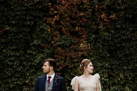 Corinne and Maxime's wedding; John KOO Photography; Les Enfants Terribles MTL wedding; Montreal Jewish wedding photographer; Montreal wedding Photographer; Old Montreal wedding portraits; Square Victoria wedding photos