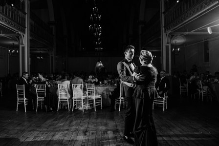 Montreal Wedding Photographer, Photographe Mariage Montreal, Montreal wedding photo, Salon 1861 reception venue hall, Salon Le Richmond reception venue hall, St George's Anglican Church wedding, Wonderblush MUA