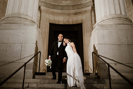 Montreal wedding Photographer;  Saint Ephrem Syriaque Catholique Laval wedding; Natacha and Jim's wedding; Old Montreal wedding photo; Syrian church wedding; Église St-Ephrem; John KOO Photography