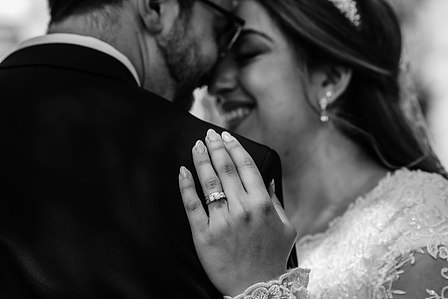 College Saint-Sacrement; John KOO Photography; Lebanese wedding Montreal; Miryana and Fawzi's wedding; Montreal wedding Photographer; Montreal wedding photo; Vieux Terrebonne wedding portraits; Zaffetna Entertainment