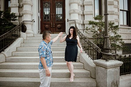 Montreal wedding Photographer, Bassin Peel engagement photo, Farine Five Roses Montreal engagement photo, Old Montreal Engagement Photo, Montreal Engagement Photo, Montreal Pre-Wedding photographer, Mandy and Nate’s MTL engagement photographer