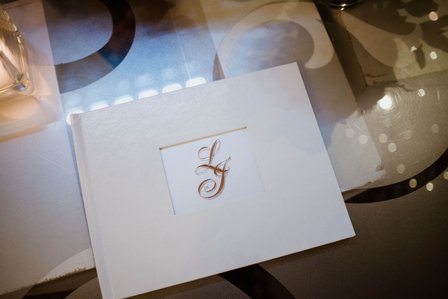 Montreal wedding photographer; John KOO Photography; Lubov and Jonathan's wedding; Montreal wedding photo; Prima Luna restaurant reception hall; St. Rose of Lima church Laval; wedding photography; Église Sainte-Rose-de-Lima Laval