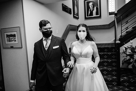 Danielle and Andrew's wedding; First look; John KOO Photography; Ketubah signing; Montreal Jewish wedding; Montreal Jewish wedding photographer; Shaare Zion Congregation; Table 51 restaurant MTL