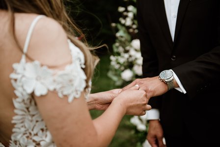 Montreal wedding Photographer; Montreal wedding photo; Carrie Ma officiant; Charlotte Flannery MUA hair stylist; FSEV wedding officiant; Jamie and Newton's wedding; John KOO Photography; Kristina Chan desserts; Longueuil wedding; Oxide design florist
