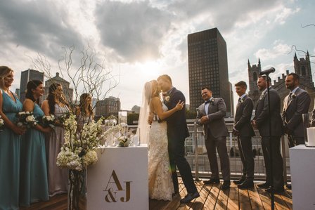 Montreal wedding photographer, Hotel Nelligan wedding, Baccino events decor, Old Montreal wedding