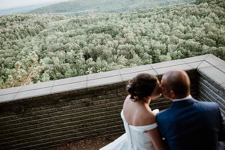 Montreal Wedding Photographer, Photographe Mariage Montreal, Montreal wedding photo, Auberge de la Montagne Coupée wedding