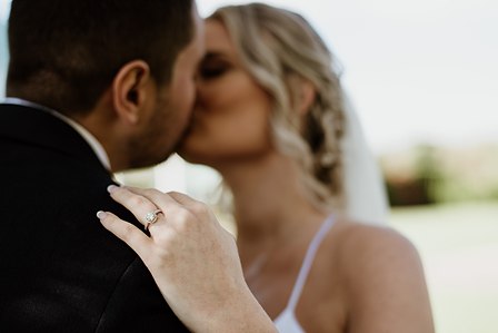 Chateau Vaudreuil Hotel wedding; John KOO Photography; Kayla and Kevin's wedding; Montreal Jewish wedding; Montreal Jewish wedding photographer; Montreal intimate wedding