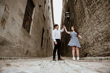 Old Montreal Engagement Photo, Montreal Engagement Photo, Montreal Pre-Wedding photographer, Montreal wedding Photographer, Danielle and Andrew's MTL engagement photographer, Tommy Cafe Montreal, Le Petit Dep Montreal