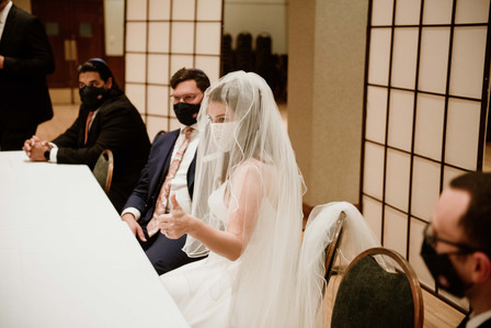 Danielle and Andrew's wedding; First look; John KOO Photography; Ketubah signing; Montreal Jewish wedding; Montreal Jewish wedding photographer; Shaare Zion Congregation; Table 51 restaurant MTL