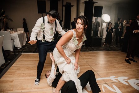 Montreal wedding photographer, William Gray Hotel wedding, Old Montreal wedding, wedding photos, Rita Wong Events, DJ Toddy Flores, Rémy Martin VSOP XO