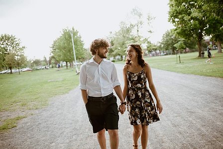Centennial Park engagement photos; Dollard-Des Ormeaux; John KOO Photography; Montreal Engagement Photo; Montreal Engagement Photography; Montreal wedding Photographer; Quebec; Silvia and Paul's engagement shoot