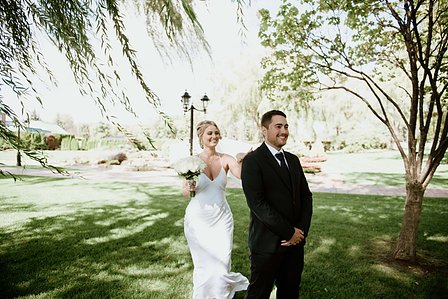 Chateau Vaudreuil Hotel wedding; John KOO Photography; Kayla and Kevin's wedding; Montreal Jewish wedding; Montreal Jewish wedding photographer; Montreal intimate wedding