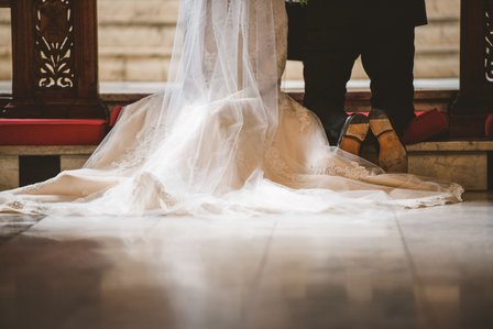 montreal wedding photo, Montreal wedding photographer, Montreal engagement photography, photographe mariage Montreal, St. George Angelican church, Auberge Vieux Port reception hall Montreal