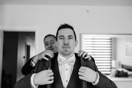 Centre de la Nature Laval wedding photo; John KOO Photography; Katherine and Thomas's Montreal wedding photographer; Montreal Greek Orthodox and Christian wedding; Montreal wedding photo; Saint Philip's Anglican Church;