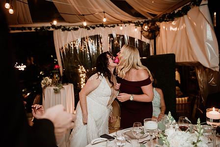 John KOO Photography; Mandy and Nate's wedding; Montreal wedding Photographer; Rita Wong Events; Ritz Carleton Hotel wedding MTL; Toddy Flores; wedding photo Montreal
