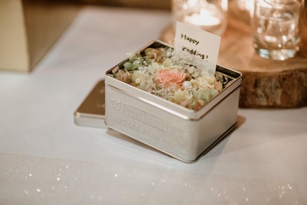 Montreal Wedding photographer, Hotel Nelligan wedding, Old Montreal wedding, MTL wedding photo, American Japanese wedding, Winter wedding