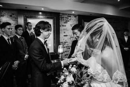 Montreal Wedding photographer, Hotel Nelligan wedding, Old Montreal wedding, MTL wedding photo, American Japanese wedding, Winter wedding