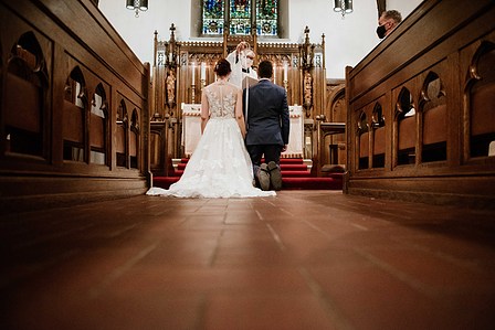 Centre de la Nature Laval wedding photo; John KOO Photography; Katherine and Thomas's Montreal wedding photographer; Montreal Greek Orthodox and Christian wedding; Montreal wedding photo; Saint Philip's Anglican Church;
