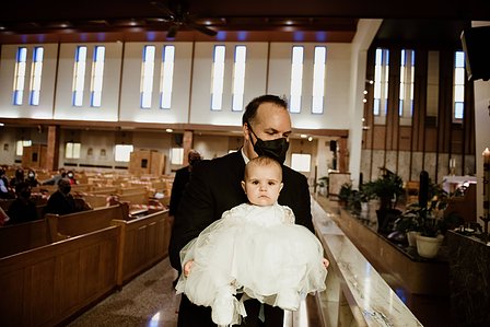 Montreal baptism photographer, Montreal Catholic Church baptism, Paroisse Consolata Mtl baptism, Our Lady of Consolation church baptism, Montreal family events photographer