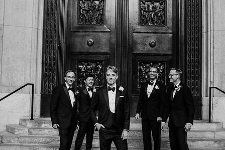 montreal wedding photo, Montreal wedding photographer, Montreal engagement photography, photographe mariage Montreal, St. George Angelican church, Auberge Vieux Port reception hall Montreal