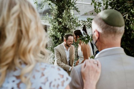 Shaar Hashomayim Synagogue wedding;  Montreal Jewish wedding photographer; John KOO Photography; Lauren and Josh's wedding; Montreal wedding Photographer; Montreal wedding photo