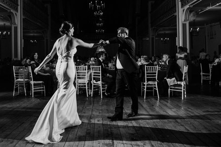 Montreal Wedding Photographer, Photographe Mariage Montreal, Montreal wedding photo, Salon 1861 reception venue hall, Salon Le Richmond reception venue hall, St George's Anglican Church wedding, Wonderblush MUA