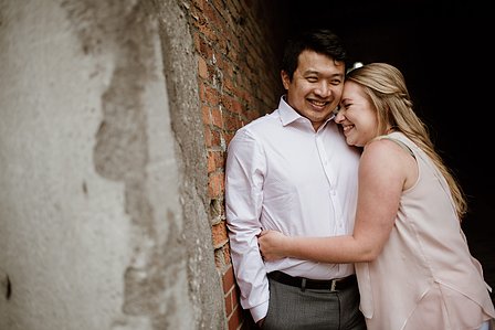 Montreal wedding Photographer, Old Montreal Engagement Photo, Montreal Engagement Photo, Montreal Pre-Wedding photographer, Stephanie and Kakin's MTL engagement photographer