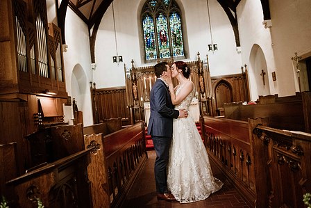 Centre de la Nature Laval wedding photo; John KOO Photography; Katherine and Thomas's Montreal wedding photographer; Montreal Greek Orthodox and Christian wedding; Montreal wedding photo; Saint Philip's Anglican Church;