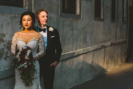 montreal wedding photo, Montreal wedding photographer, Montreal engagement photography, photographe mariage Montreal, St. George Angelican church, Auberge Vieux Port reception hall Montreal
