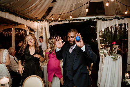 John KOO Photography; Mandy and Nate's wedding; Montreal wedding Photographer; Rita Wong Events; Ritz Carleton Hotel wedding MTL; Toddy Flores; wedding photo Montreal