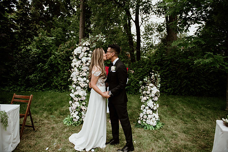 Montreal wedding Photographer; Montreal wedding photo; Carrie Ma officiant; Charlotte Flannery MUA hair stylist; FSEV wedding officiant; Jamie and Newton's wedding; John KOO Photography; Kristina Chan desserts; Longueuil wedding; Oxide design florist
