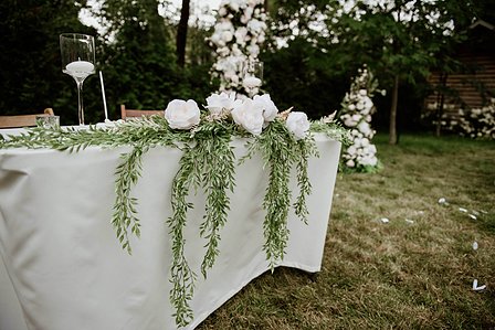 Montreal wedding Photographer; Montreal wedding photo; Carrie Ma officiant; Charlotte Flannery MUA hair stylist; FSEV wedding officiant; Jamie and Newton's wedding; John KOO Photography; Kristina Chan desserts; Longueuil wedding; Oxide design florist