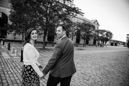 Montreal wedding Photographer, Old Montreal Engagement Photo, Camellia Sinensis, Montreal Engagement Photo, Montreal Pre-Wedding photographer, Gohar and Kosta's MTL engagement photographer