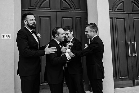 Montreal wedding Photographer;  Saint Ephrem Syriaque Catholique Laval wedding; Natacha and Jim's wedding; Old Montreal wedding photo; Syrian church wedding; Église St-Ephrem; John KOO Photography