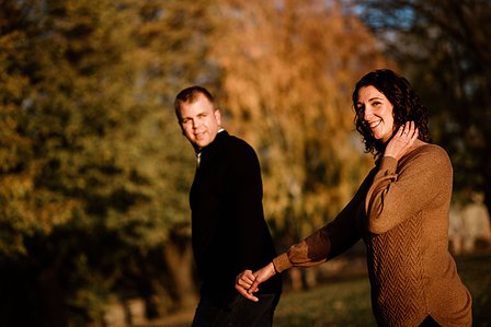Fall Autumn photo shoot; John KOO Photography; Julianne and Marc's engagement shoot; Lachine Canal; Montreal Engagement Photographer; Sunset Montreal; Sunset engagement photo; engagement photos