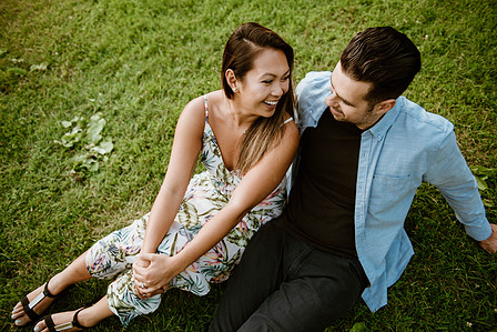 Montreal Engagement Photographer, Montreal wedding Photographer, Kim and Marc Olivier's engagement shoot; Montreal Engagement Photo, RécréoParc, Sainte-Catherine, QC, Sunset engagement photo; MTL engagement photo by the water