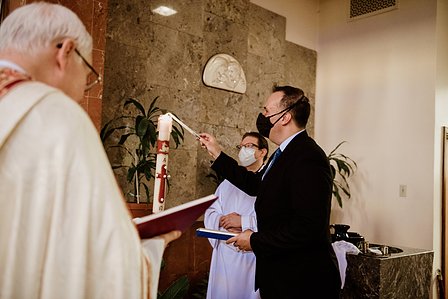Montreal baptism photographer, Montreal Catholic Church baptism, Paroisse Consolata Mtl baptism, Our Lady of Consolation church baptism, Montreal family events photographer