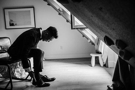 Montreal wedding Photographer; Montreal wedding photo; Carrie Ma officiant; Charlotte Flannery MUA hair stylist; FSEV wedding officiant; Jamie and Newton's wedding; John KOO Photography; Kristina Chan desserts; Longueuil wedding; Oxide design florist